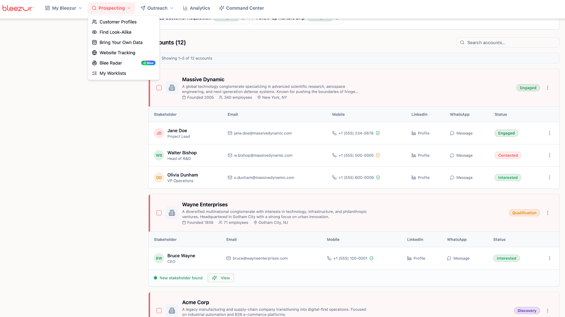 Bleezur Hunting workspace showing target accounts, buying-committee members, and engagement status